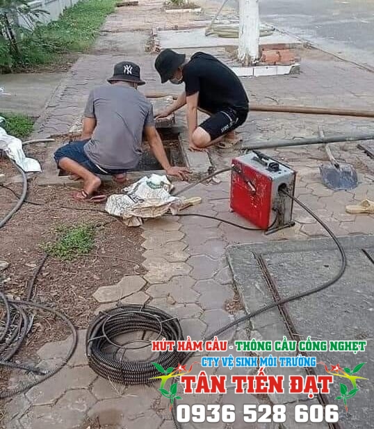DịchVụVệSinh vn Hút Bể Phốt, Thông Tắc Cống, Thông Tắc Bồn Cầu (21)